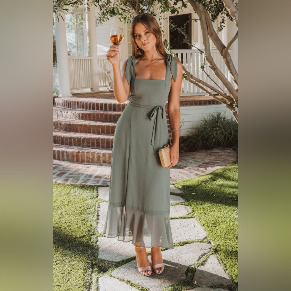 Claire Midi Dress